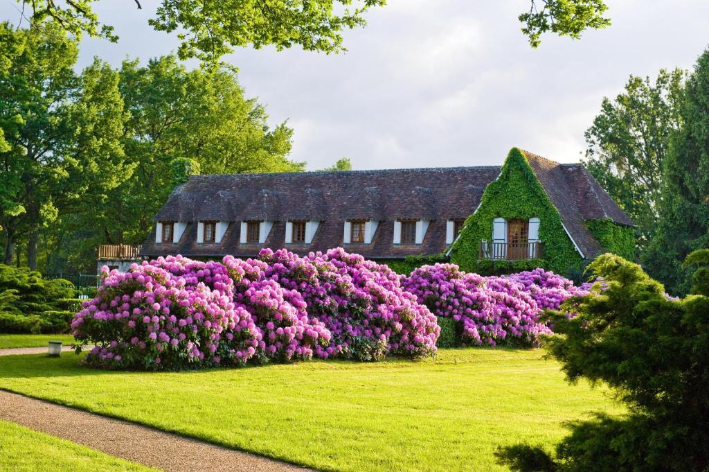 Auberge Des Templiers Boismorand Екстериор снимка